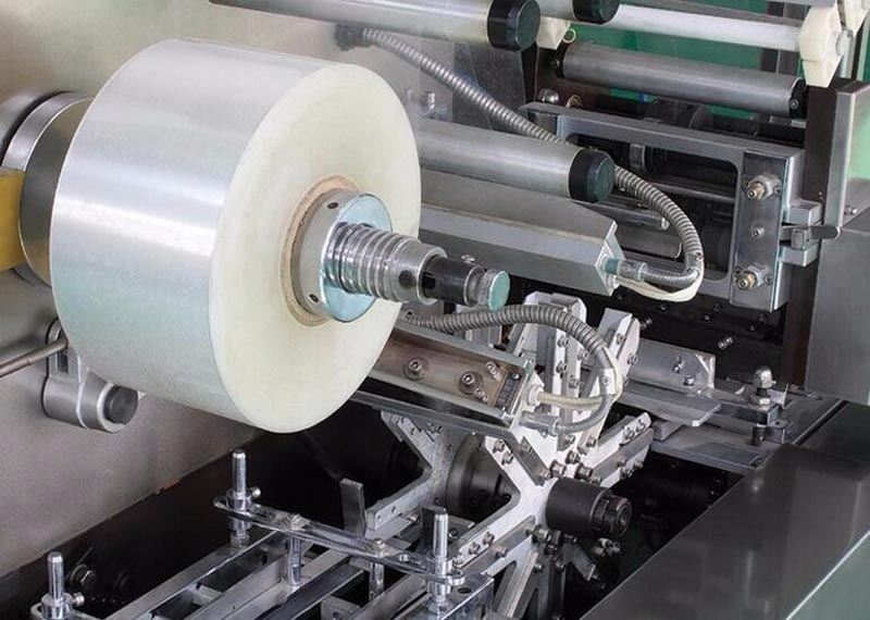 hij-400b-automatic-overwrapping-machine-4